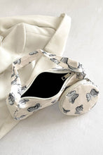 Load image into Gallery viewer, Butterfly Print Shoulder Bag with Purse