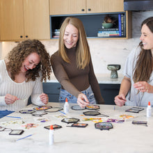 Load image into Gallery viewer, Framed Pressed Flowers Kit