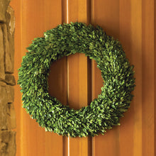 Load image into Gallery viewer, BOXWOOD WREATH 24"
