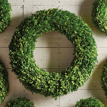 Load image into Gallery viewer, BOXWOOD WREATH 30"