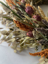 Load image into Gallery viewer, Dried Wreath-King Harvest