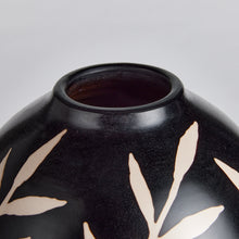 Load image into Gallery viewer, DAYANA VASE LARGE