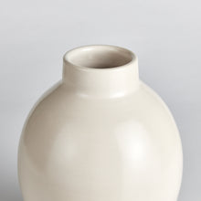 Load image into Gallery viewer, ANALIA VASE SMALL
