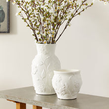 Load image into Gallery viewer, BLOSSOM VASE SMALL