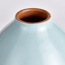 Load image into Gallery viewer, LUCELA VASE MEDIUM