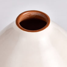 Load image into Gallery viewer, LUCELA VASE MEDIUM