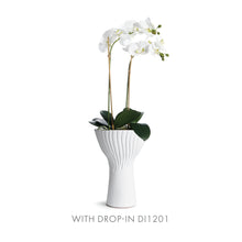 Load image into Gallery viewer, LARSON VASE TALL