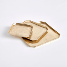 Load image into Gallery viewer, DEZI SQUARE SERVING TRAYS, SET OF 3