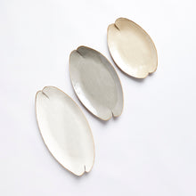 Load image into Gallery viewer, CAMDEN DECORATIVE TRAYS, SET OF 3
