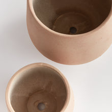 Load image into Gallery viewer, MESA POTS, SET OF 2
