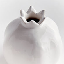 Load image into Gallery viewer, POMONA BUD VASES, SET OF 3
