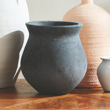 Load image into Gallery viewer, CEDRIC VASE