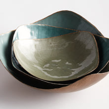Load image into Gallery viewer, CAMRYN DECORATIVE BOWLS, SET OF 3