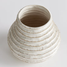 Load image into Gallery viewer, AVANI VASE SMALL