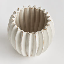 Load image into Gallery viewer, NIKKO POT SMALL