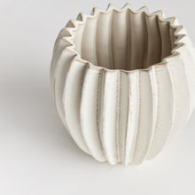 Load image into Gallery viewer, NIKKO POT SMALL