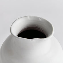 Load image into Gallery viewer, MIRELA VASE MEDIUM