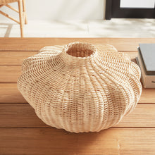 Load image into Gallery viewer, EVREN VASE SHORT