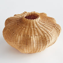 Load image into Gallery viewer, EVREN VASE SHORT