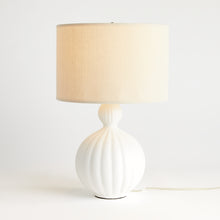 Load image into Gallery viewer, NESSA LAMP