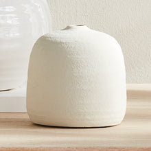 Load image into Gallery viewer, LEMORE VASE SMALL