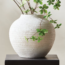 Load image into Gallery viewer, EASTON VASE LARGE