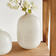 Load image into Gallery viewer, NIALL VASE SMALL