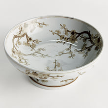 Load image into Gallery viewer, PROVINCE EMPRESS DECORATIVE FOOTED BOWL