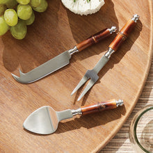 Load image into Gallery viewer, BARCLAY BUTERA KEYSTONE CHEESE KNIVES, SET OF 4