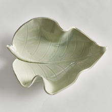 Load image into Gallery viewer, MORICENTO LEAF SCULPTURE SMALL