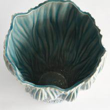 Load image into Gallery viewer, ANNABELLE VASE LARGE