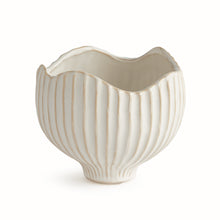 Load image into Gallery viewer, MARIANNA POT