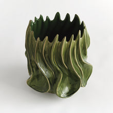 Load image into Gallery viewer, CALLISTA VASE LARGE