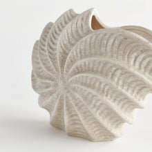 Load image into Gallery viewer, NAUTILUS SHELL VASE