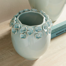 Load image into Gallery viewer, PETITE FLEUR VASE SHORT