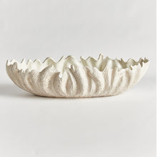 Load image into Gallery viewer, WINSLOW DECORATIVE OVAL BOWL