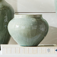 Load image into Gallery viewer, BARCLAY BUTERA OJAI POT