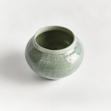 Load image into Gallery viewer, BARCLAY BUTERA OJAI POT