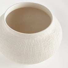 Load image into Gallery viewer, BARCLAY BUTERA OJAI POT