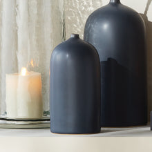 Load image into Gallery viewer, MALLIE VASE MEDIUM