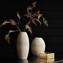 Load image into Gallery viewer, GILDED FERN STEMS 36" ST/4