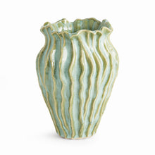 Load image into Gallery viewer, ESMERALDA VASE