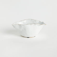 Load image into Gallery viewer, MACKENNA WIDE VASE SMALL