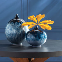 Load image into Gallery viewer, AZUL VASE PETITE