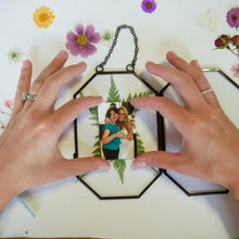 Load image into Gallery viewer, Framed Pressed Flowers Kit