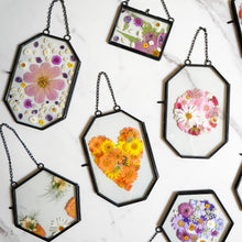 Load image into Gallery viewer, Framed Pressed Flowers Kit