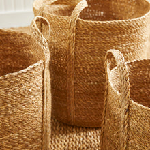 Load image into Gallery viewer, SEAGRASS ROUND BASKETS WITH LONG HANDLES, SET OF 3