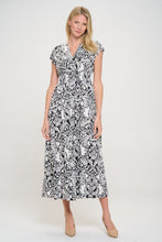 Load image into Gallery viewer, Garden gate Floral Printed Smocked Waist Maxi Dress