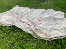 Load image into Gallery viewer, Wildflower and Lavender linen blend tablecloth 50x72