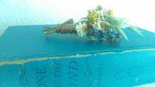 Load image into Gallery viewer, Yellow fields dried flower boutonniere/corsage